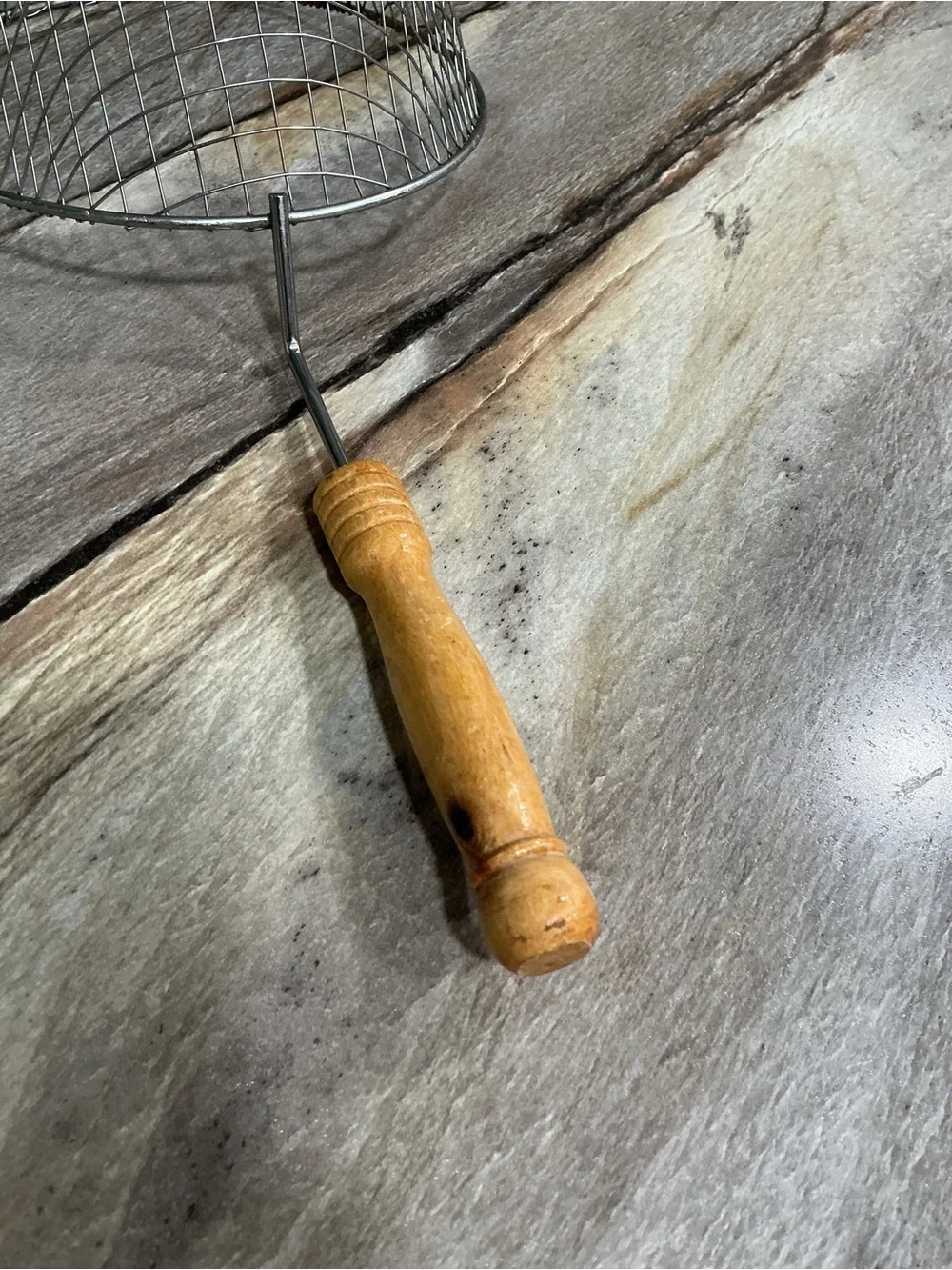 Vintage Wire Mesh Fry Basket Strainer Wood Handle Pot Rest Hook 14”